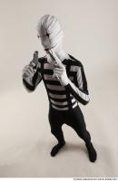 18 2019 01 JIRKA MORPHSUIT WITH TWO GUNS